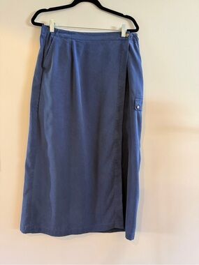 REI Wrap Tencel/polyester Pockets
Long Pencil blue  Skirt 14